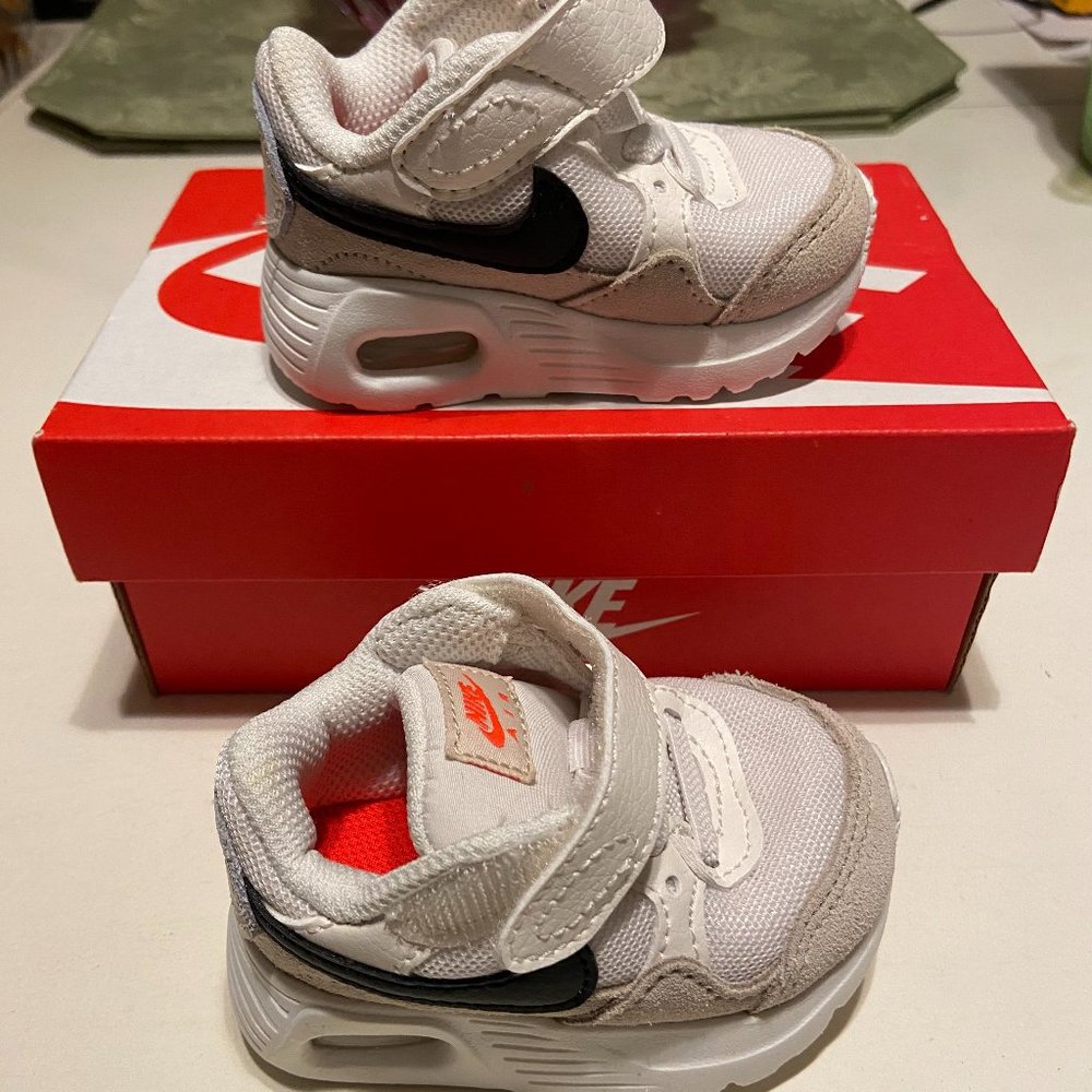 Nike Air Max SC White CZ5361-010 Toddler Shoes 2C With Box Great Condition